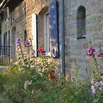 Les De Souverain Moulin Bed & Breakfast 3*