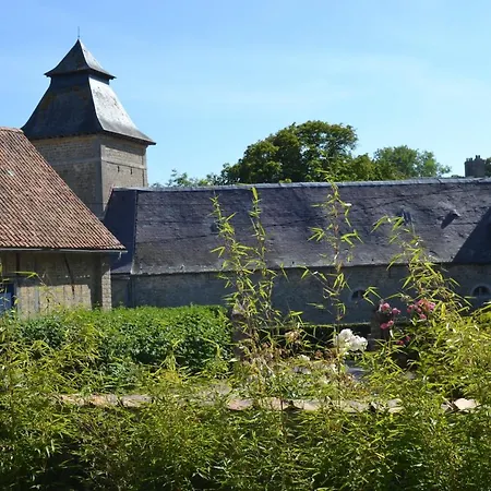 Les Chambres de Souverain Moulin Couette-café 3*