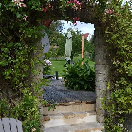 Les De Souverain Moulin Bed & Breakfast