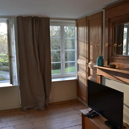 Les Chambres de Souverain Moulin 3*