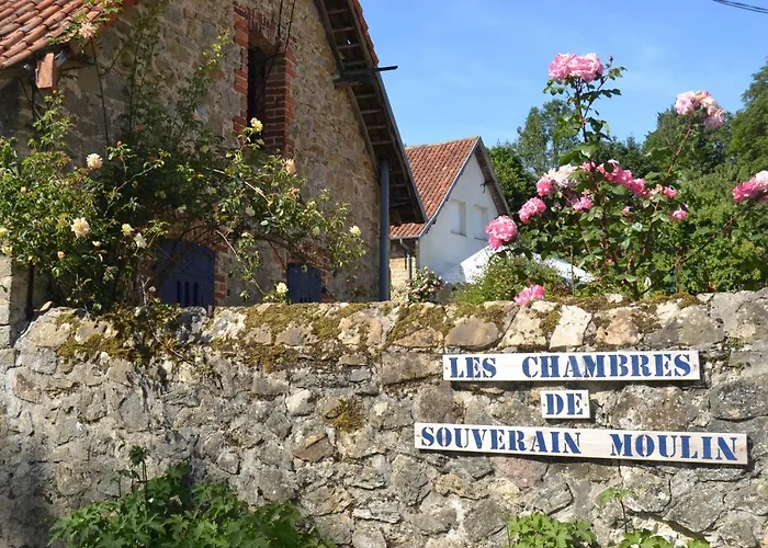 Couette-café Les De Souverain Moulin