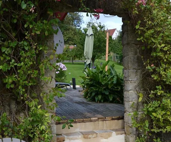 Les De Souverain Moulin Bed and Breakfast